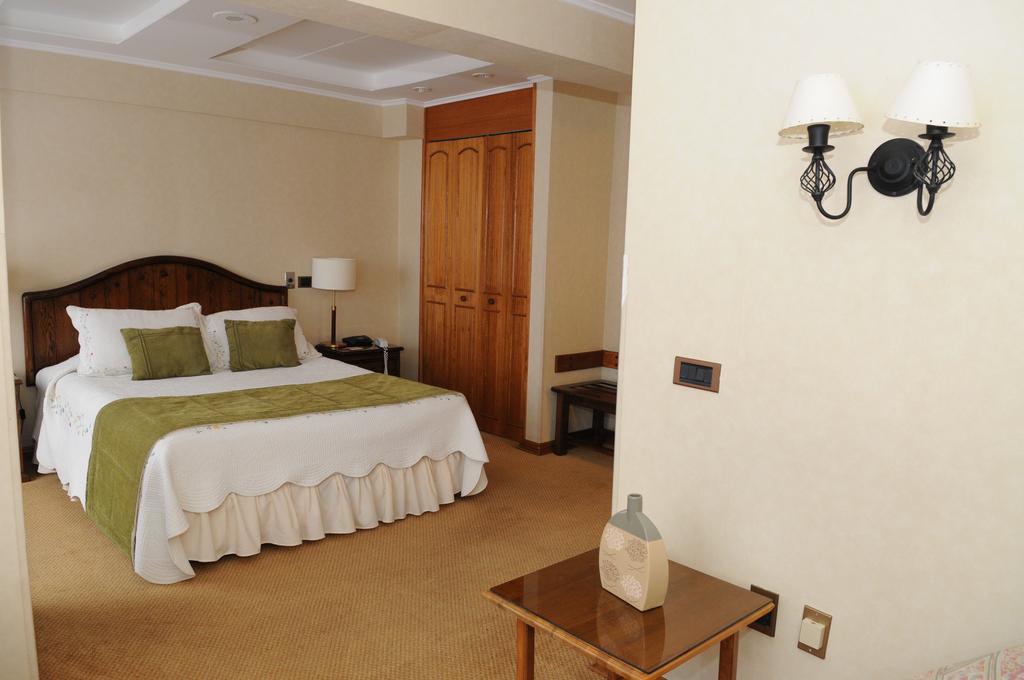 Hotel Finis Terrae Punta Arenas Kültér fotó